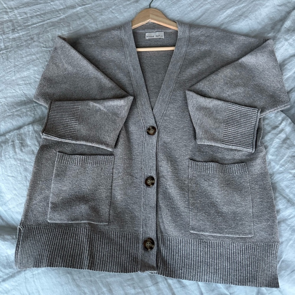 BēCool cardigan in size S/M